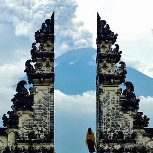 Meet your Posher, Mallory